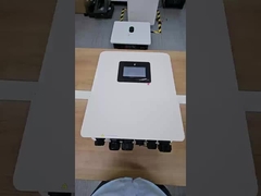 Video van de ontmanteling van de zonne-omvormer